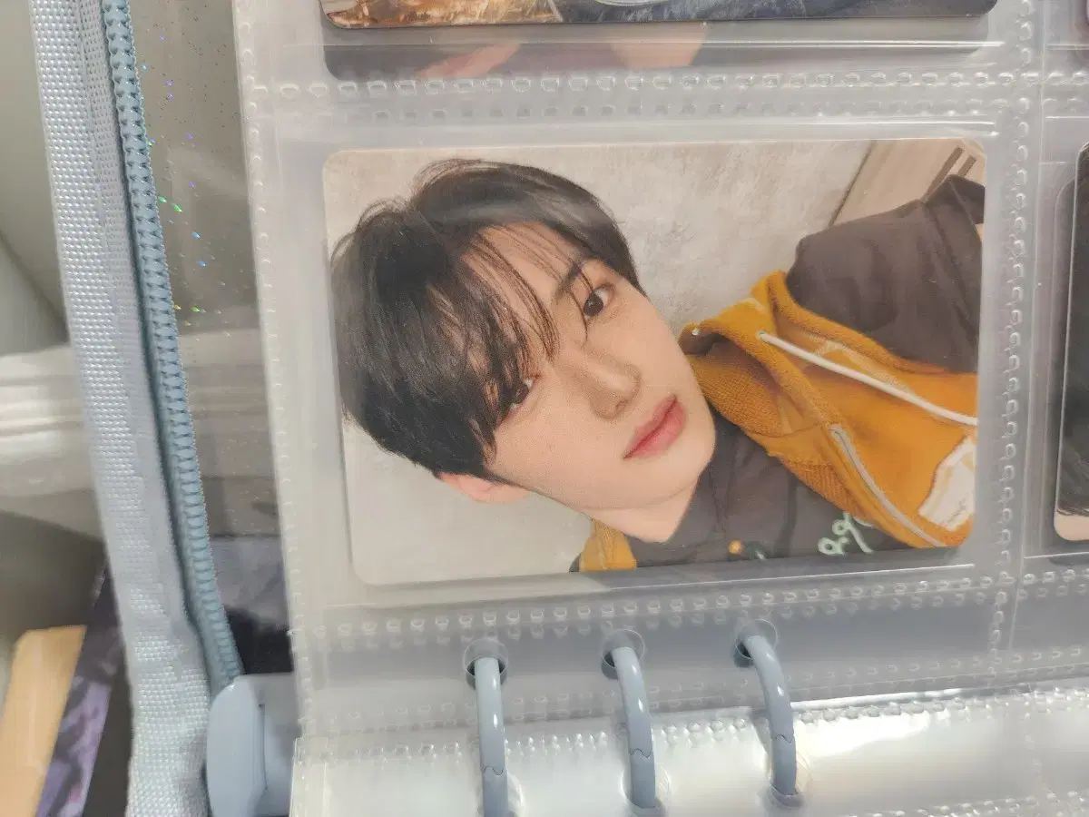 thumbnail-0